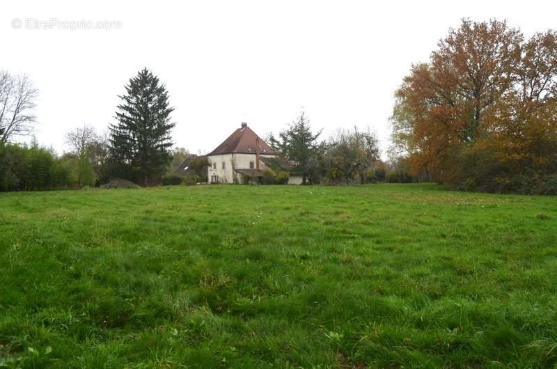 Maison à LONS-LE-SAUNIER