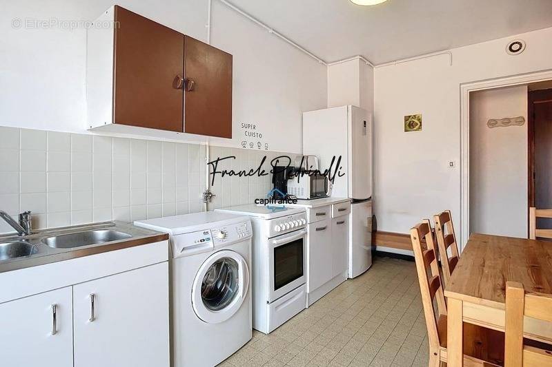 Appartement à LYON-3E