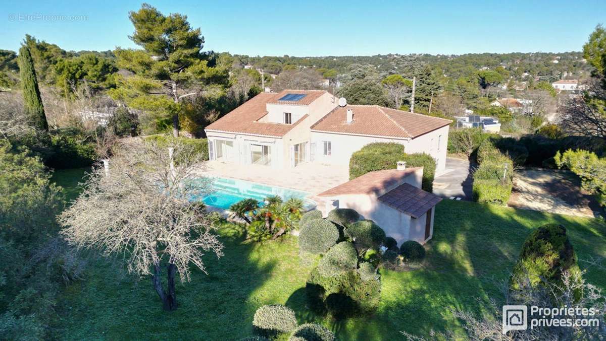 Maison à NIMES