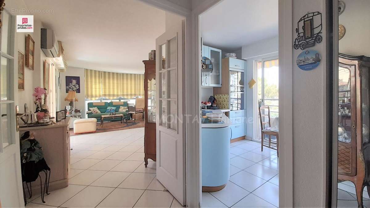 Appartement à FREJUS