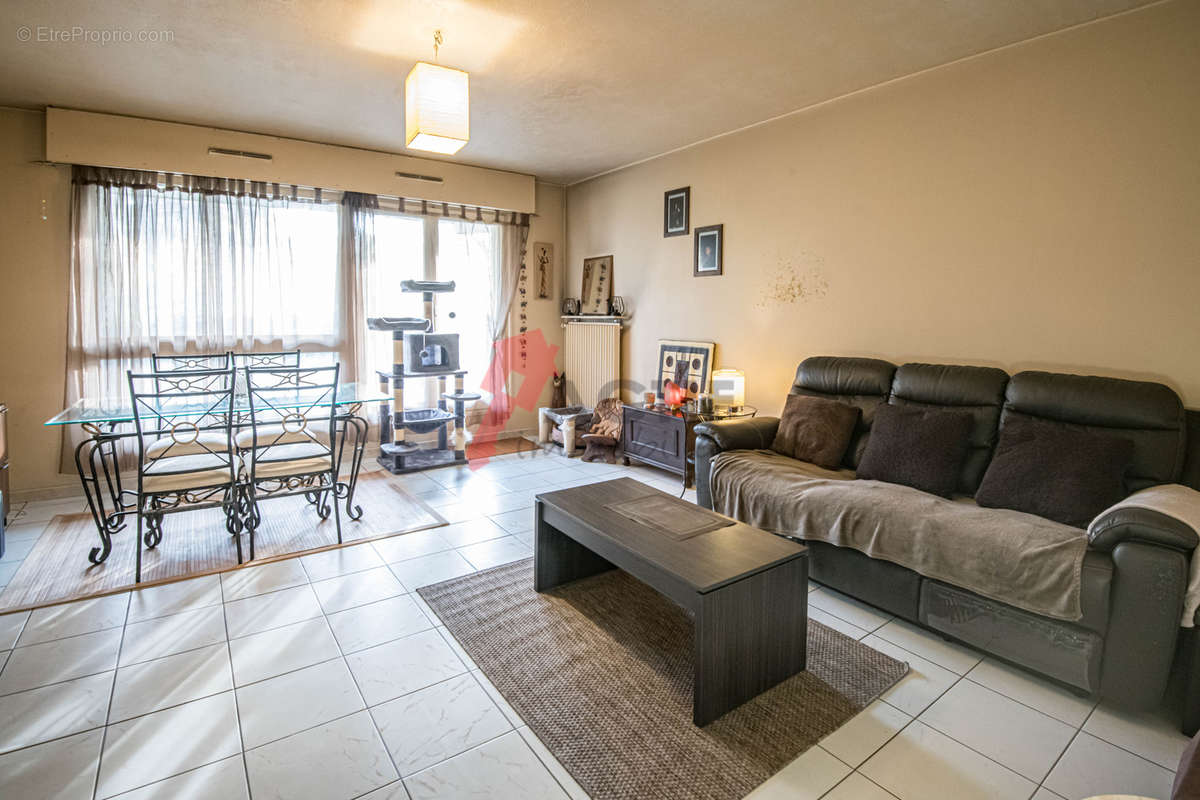 Appartement à RIS-ORANGIS