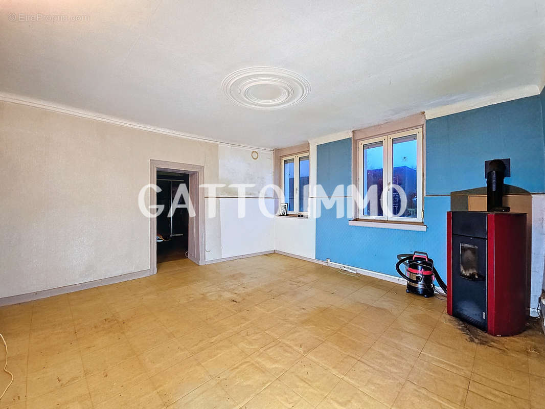 Appartement à DISTROFF