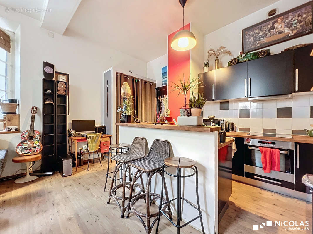 Appartement à BORDEAUX