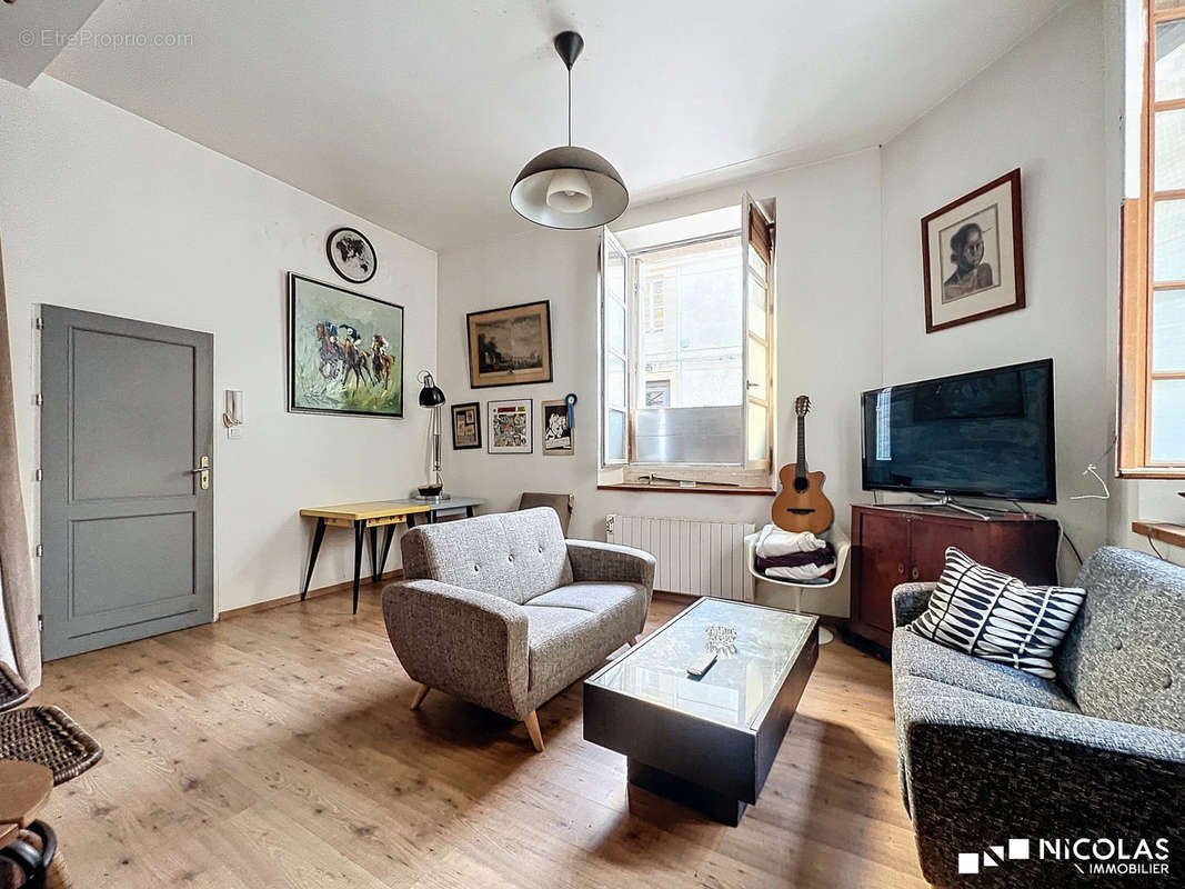 Appartement à BORDEAUX