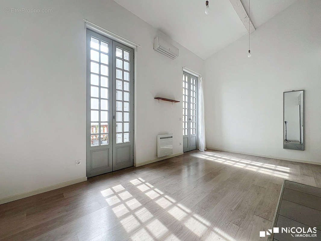 Appartement à BORDEAUX