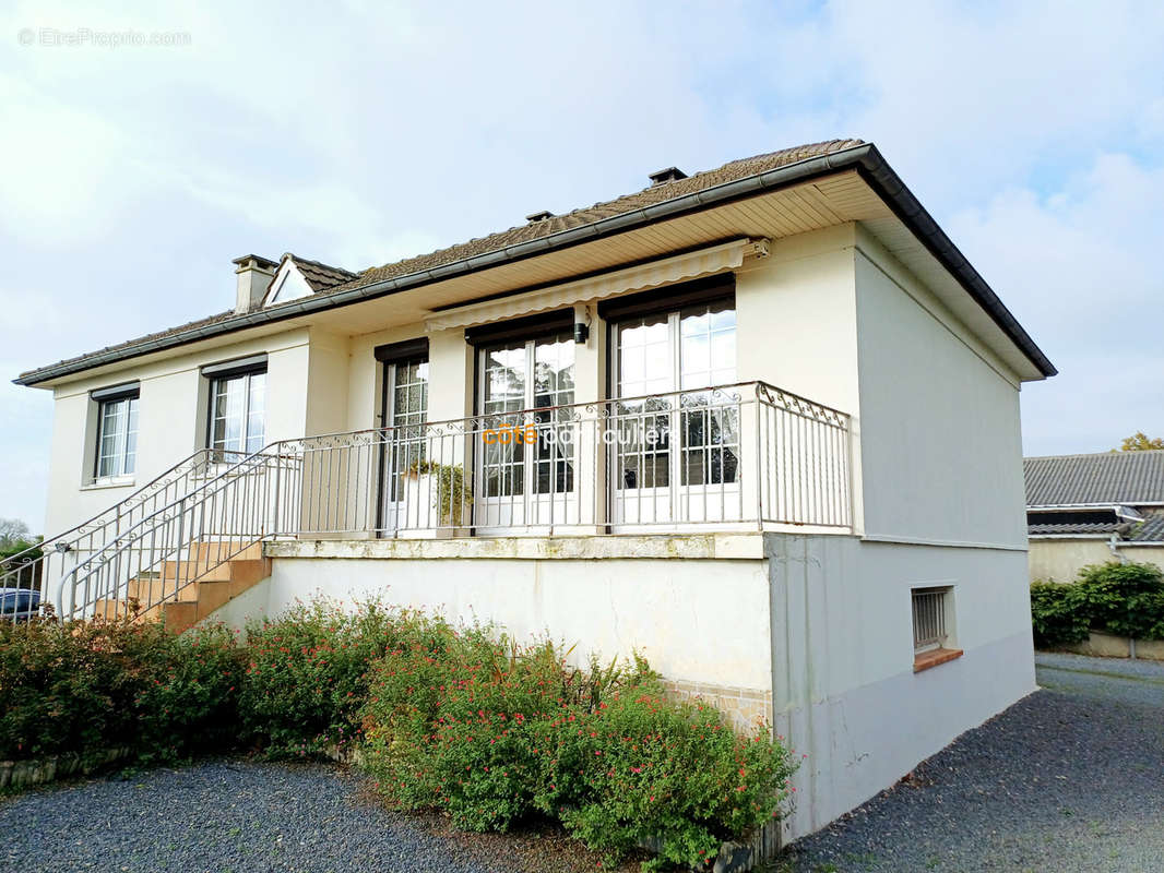 Maison à BALLEROY