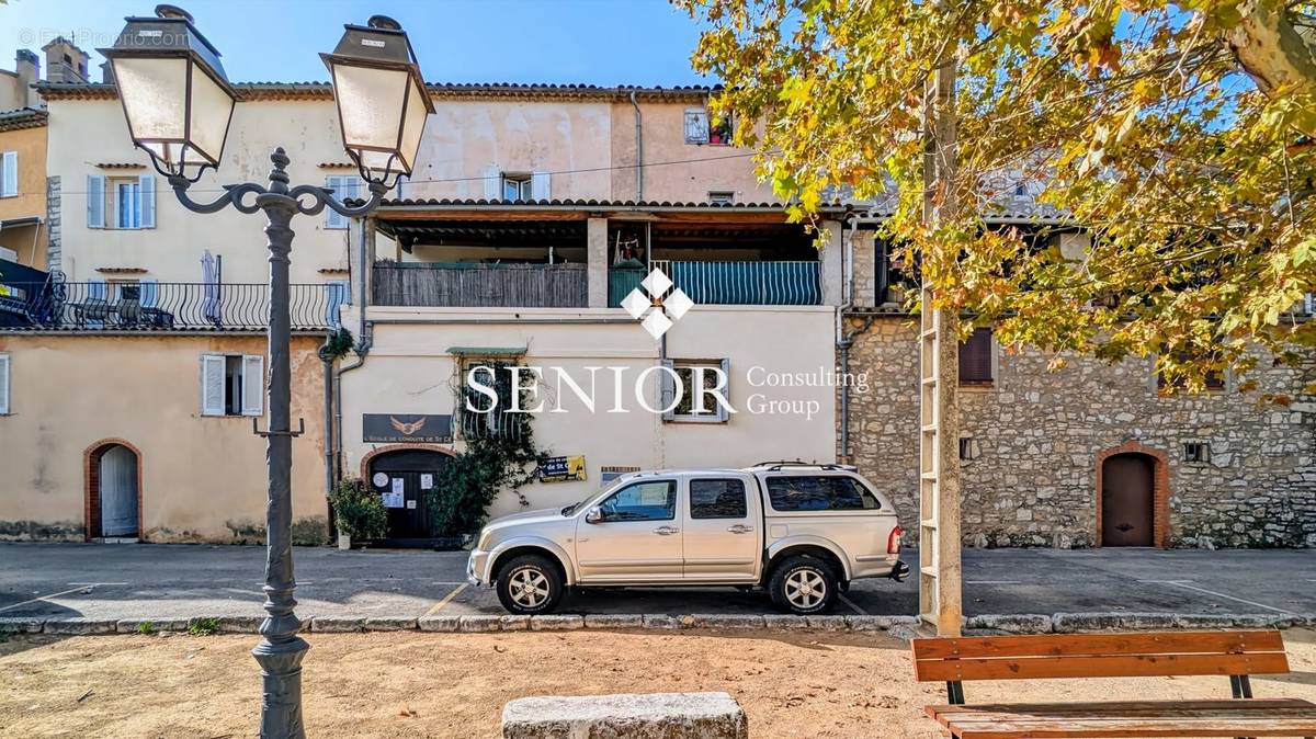 Appartement à SAINT-CEZAIRE-SUR-SIAGNE