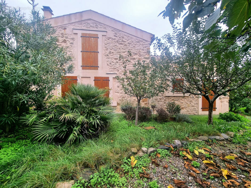 Maison à BIZE-MINERVOIS