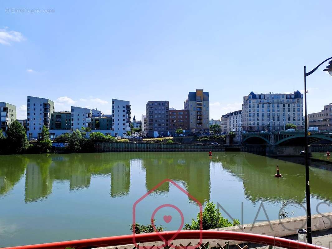 Appartement à SAINT-DENIS