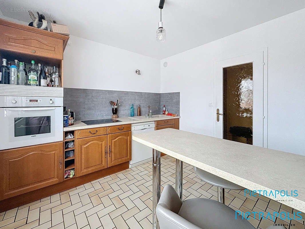 Cuisine - Appartement à DIJON