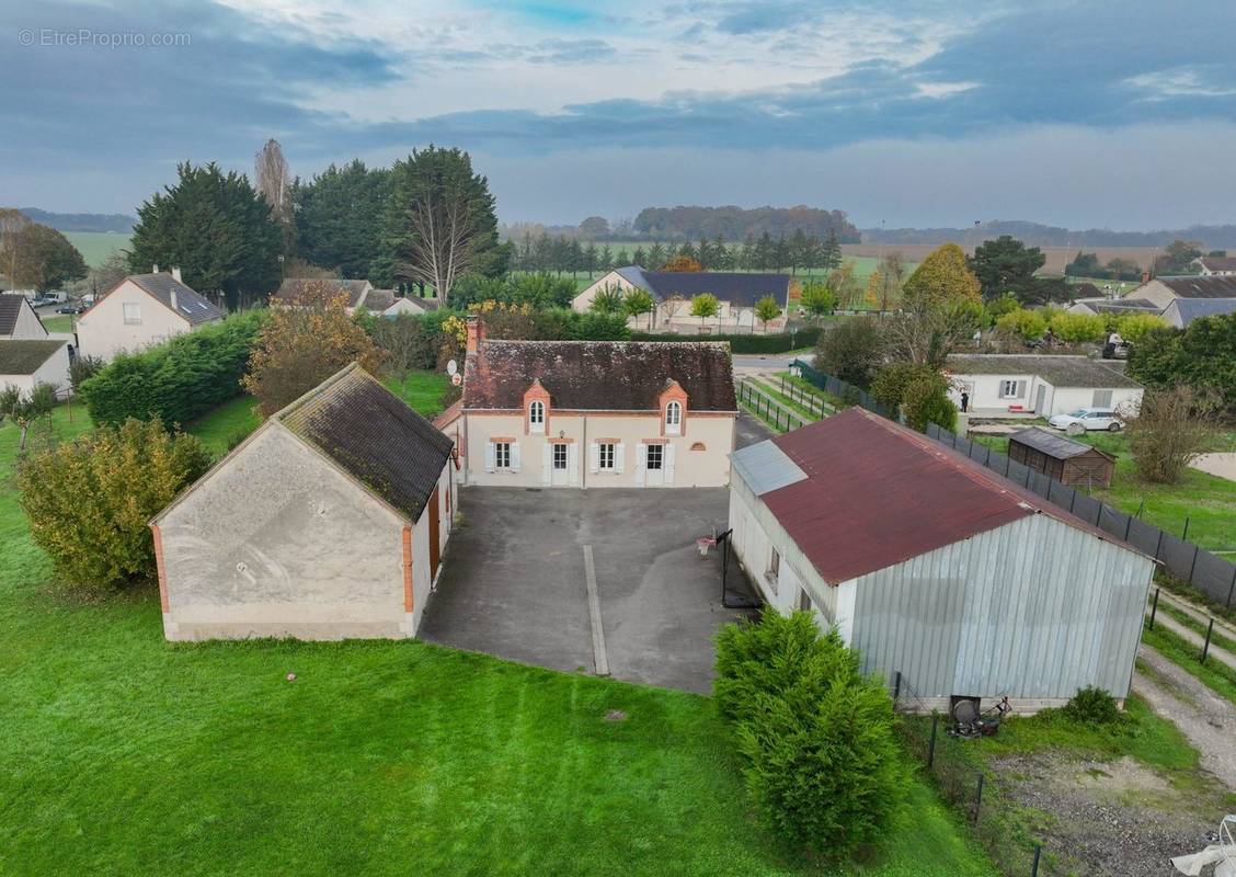 Maison à MONTARGIS