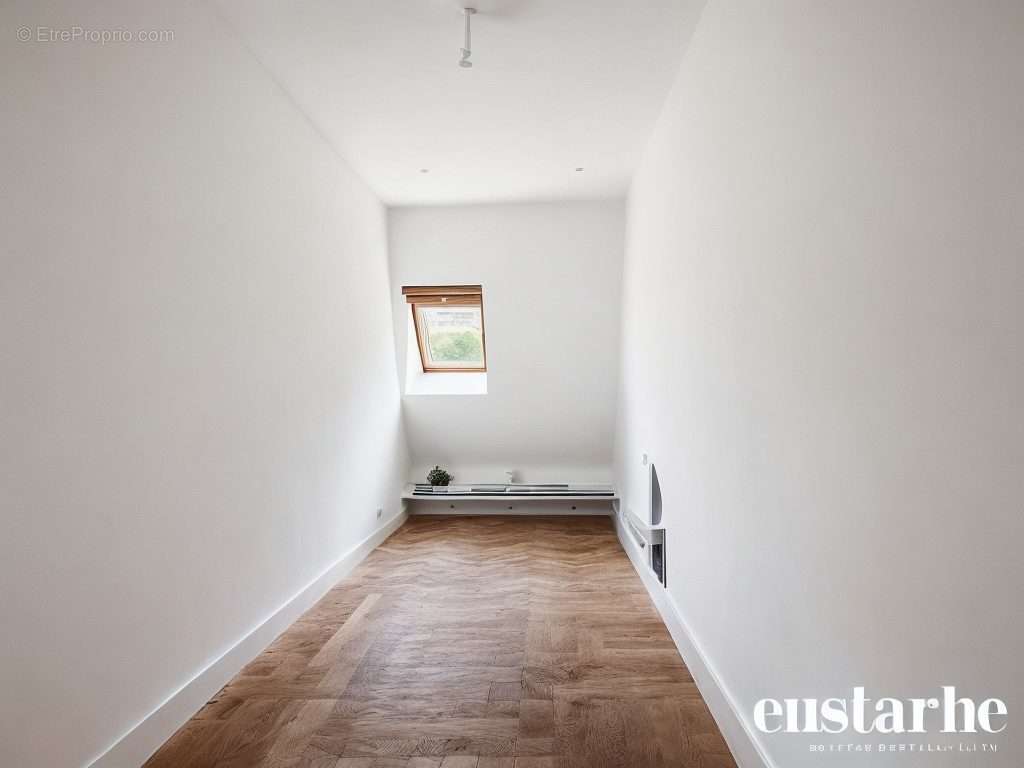 Appartement à PARIS-7E