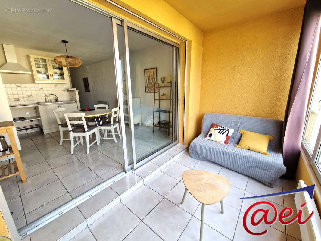 Appartement à SIX-FOURS-LES-PLAGES