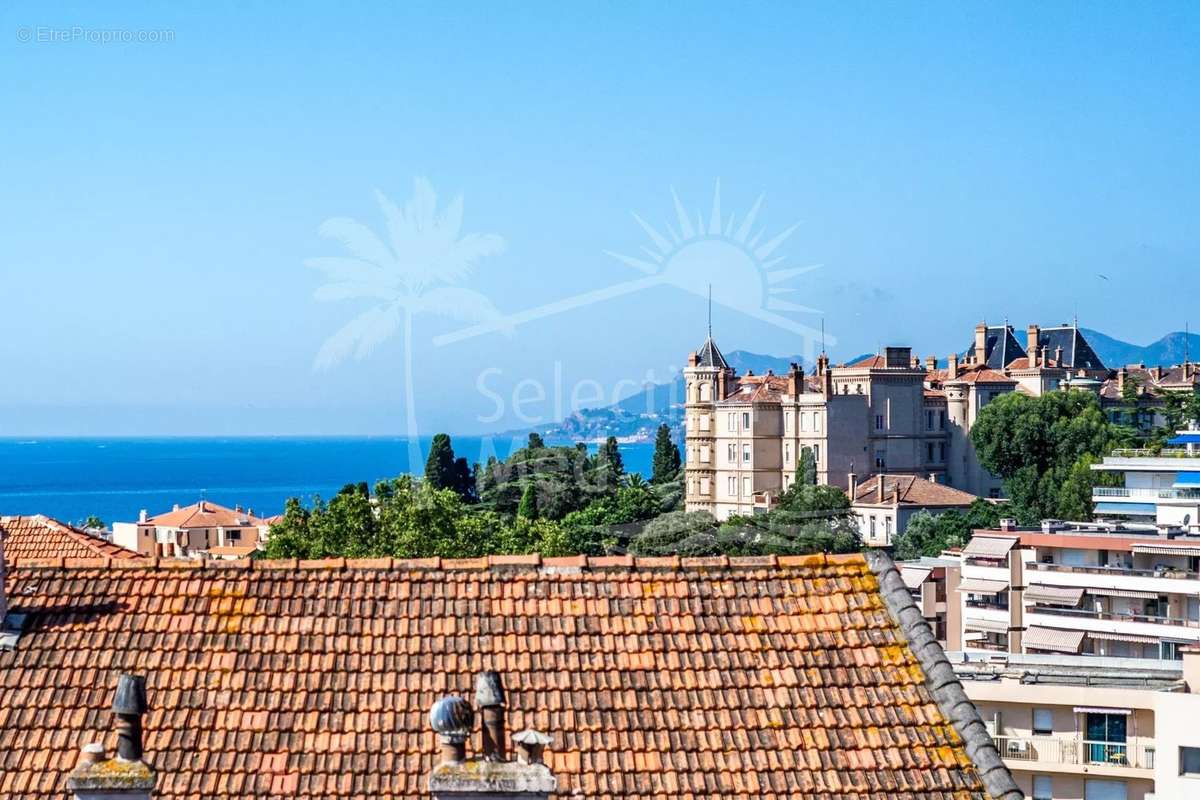 Appartement à CANNES