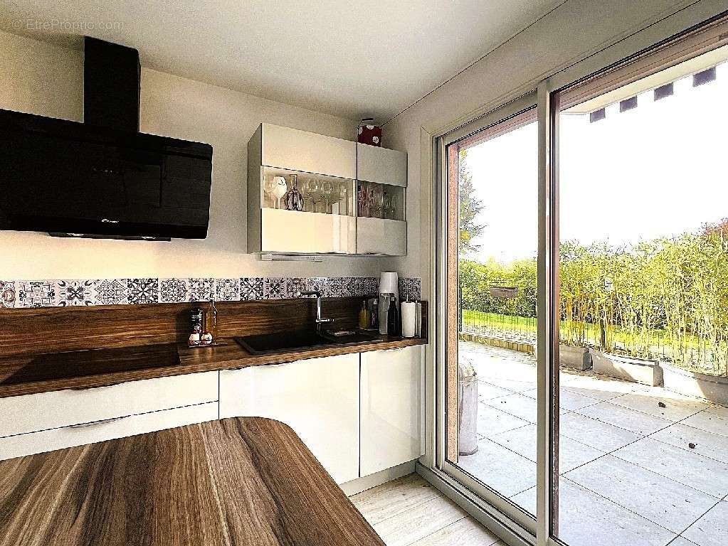 Appartement à MEYTHET