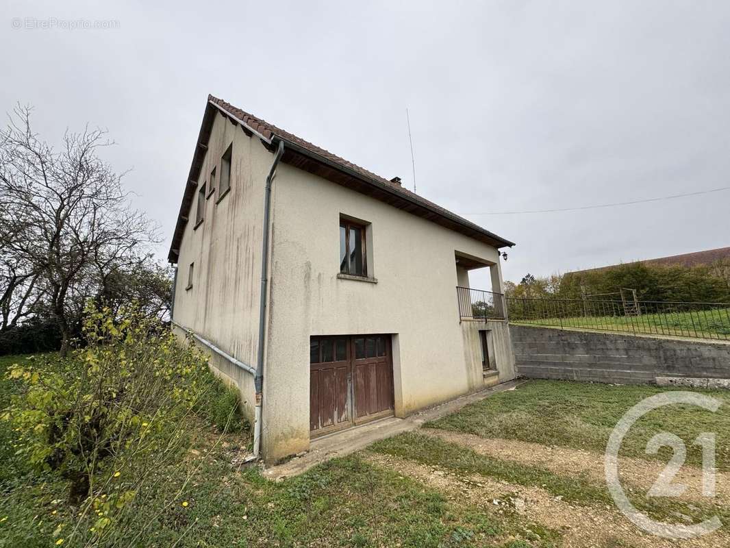 Maison à ASNOIS