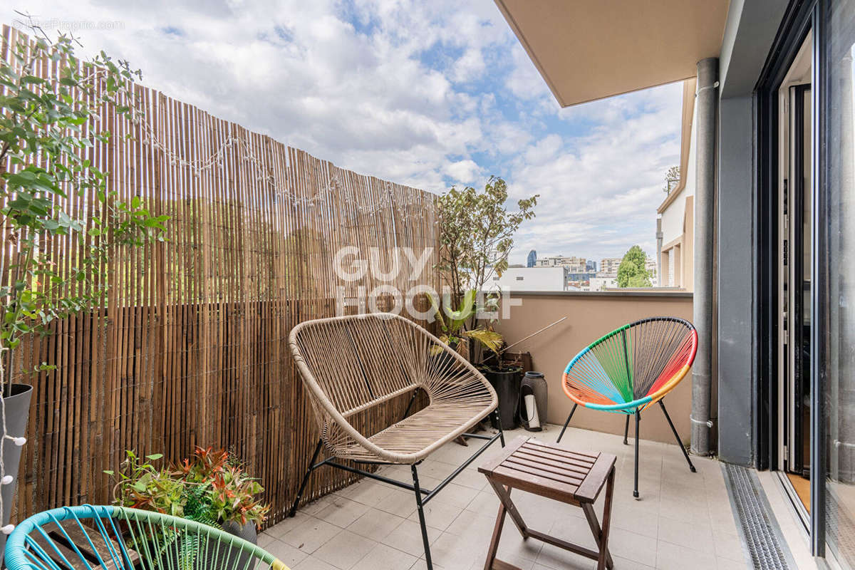 Appartement à SURESNES