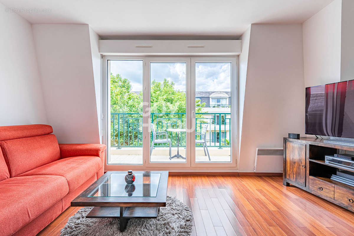 Appartement à CARRIERES-SUR-SEINE