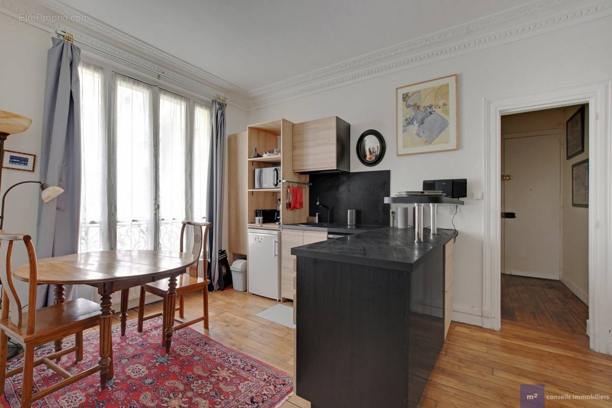 Appartement à PARIS-12E