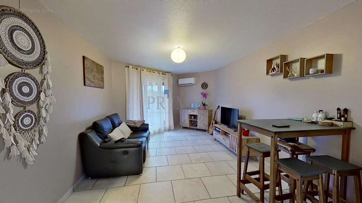 Appartement à FREJUS