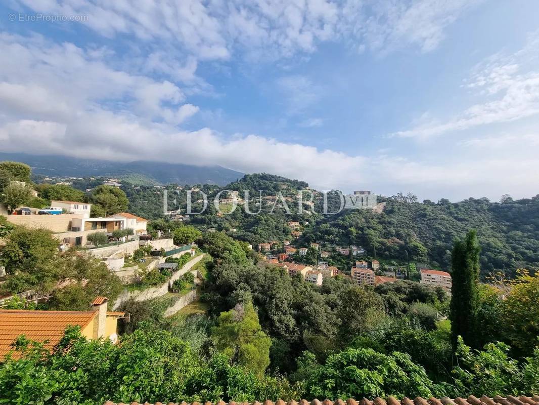 Appartement à MENTON