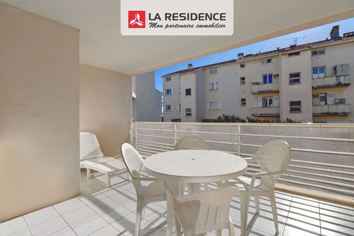 Appartement à FREJUS