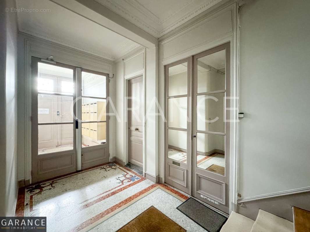 Appartement à PARIS-12E