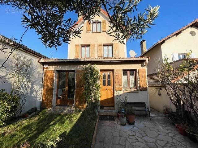 Maison à MAISONS-ALFORT