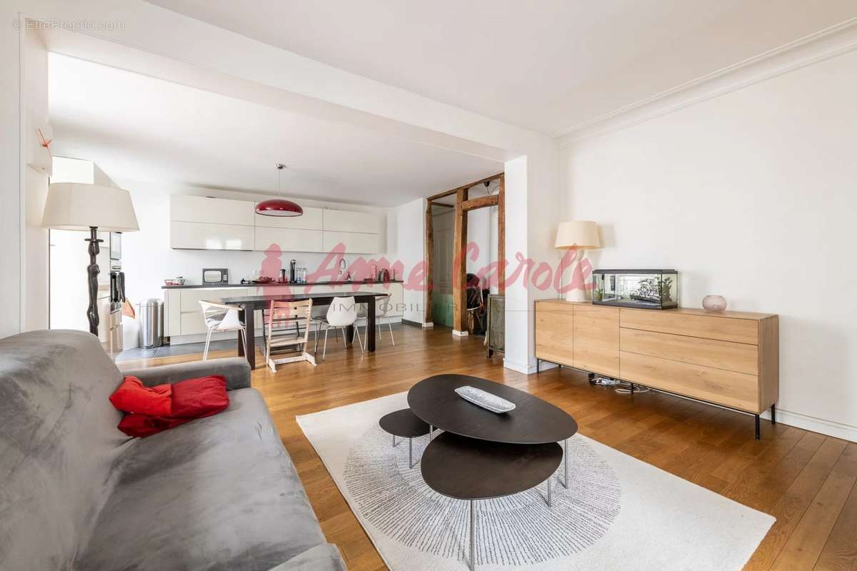 Appartement à PARIS-11E