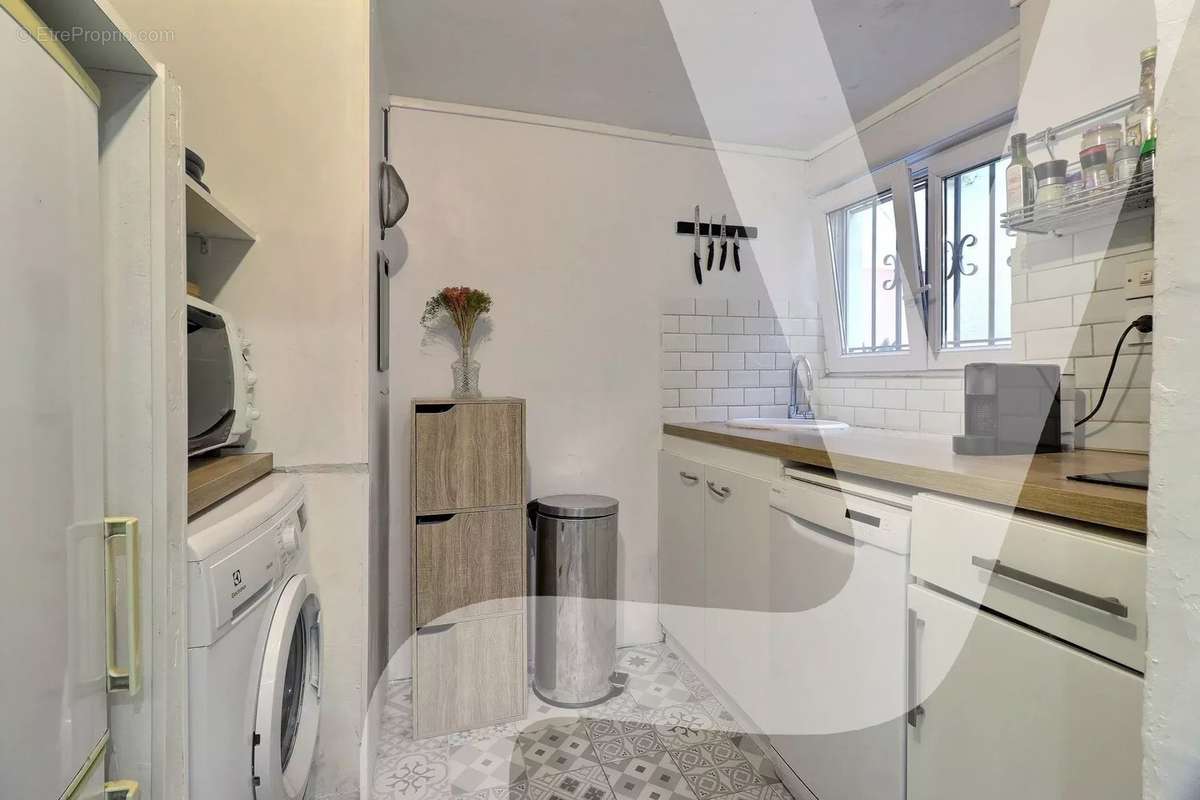 Appartement à PARIS-20E