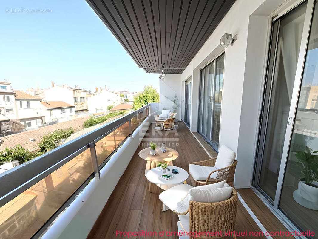 Appartement à MARSEILLE-5E