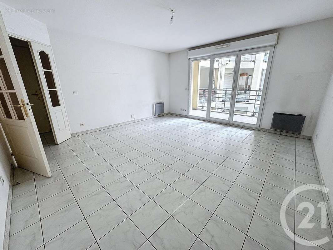 Appartement à LYON-7E