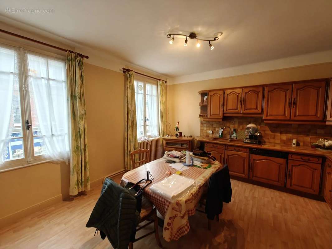 Appartement à BRIONNE