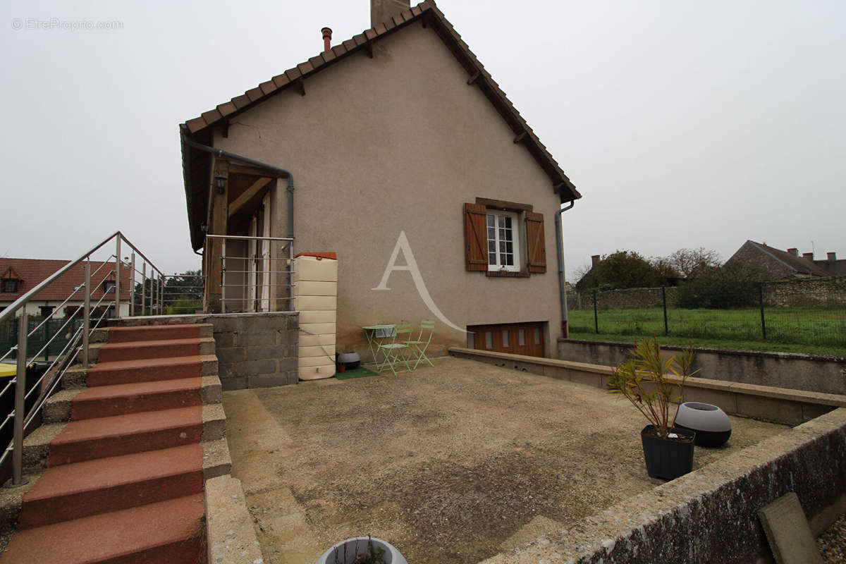 Maison à VINEUIL