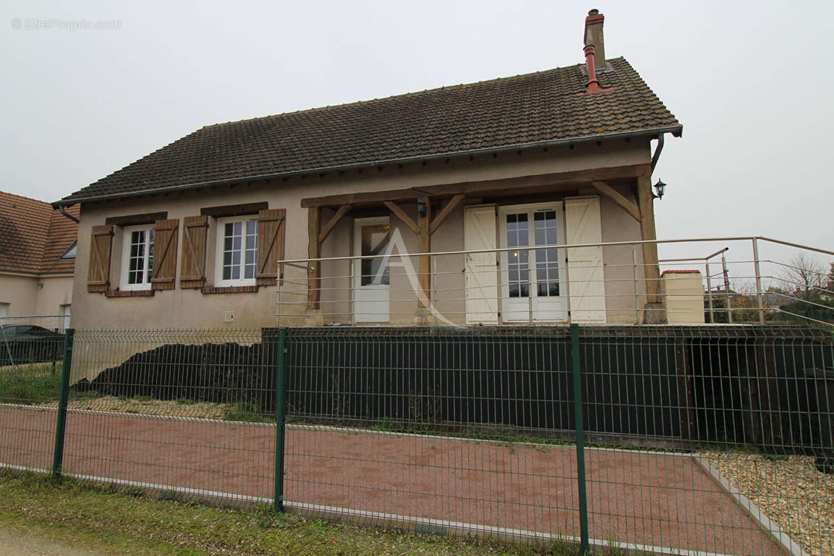 Maison à VINEUIL