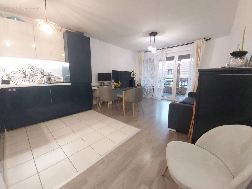 Appartement à BROU-SUR-CHANTEREINE