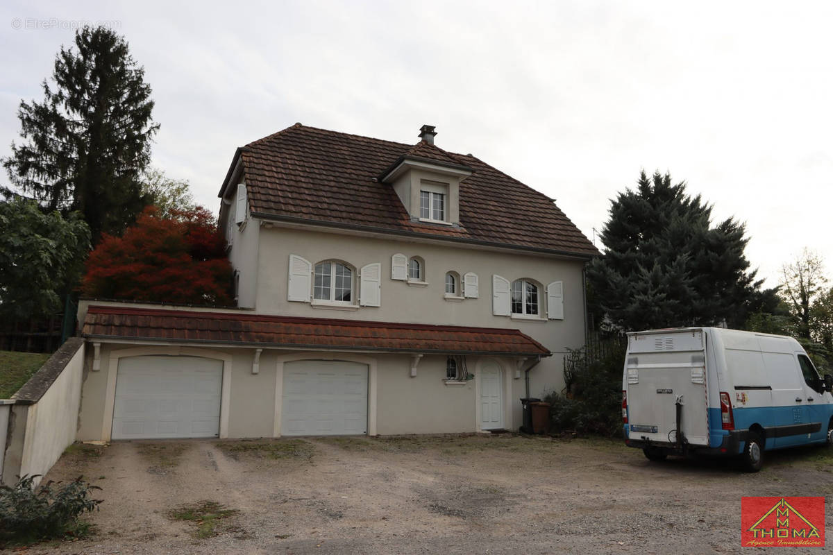 Maison à FROENINGEN