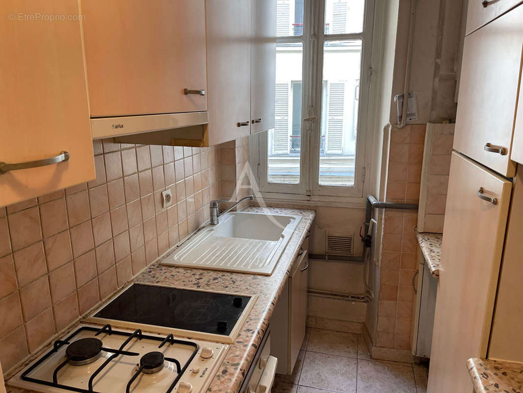 Appartement à PARIS-12E