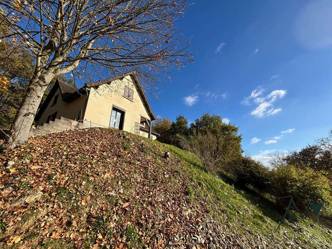 Maison à CHATEAUNEUF-SUR-CHER