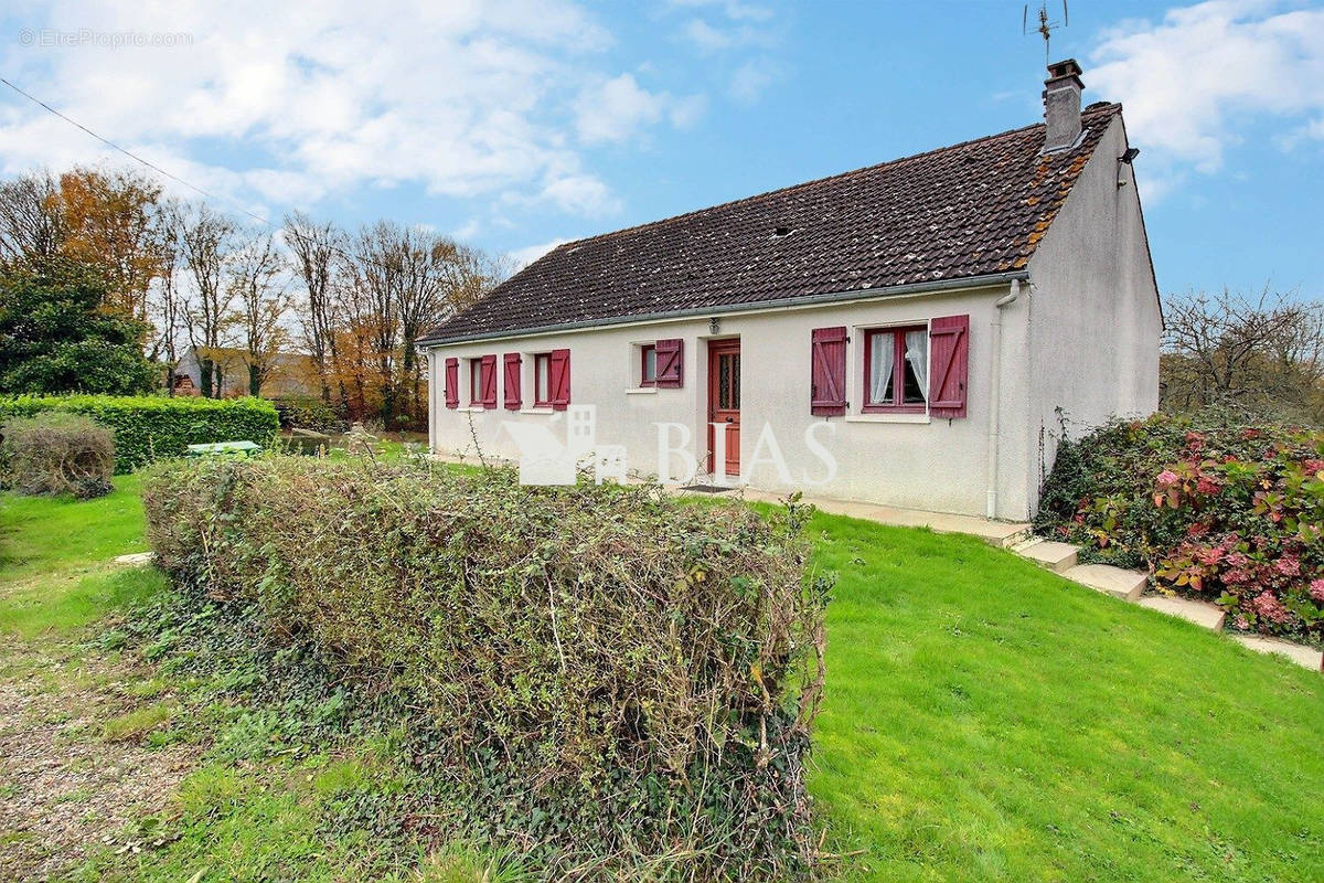 Maison à BOURG-ACHARD