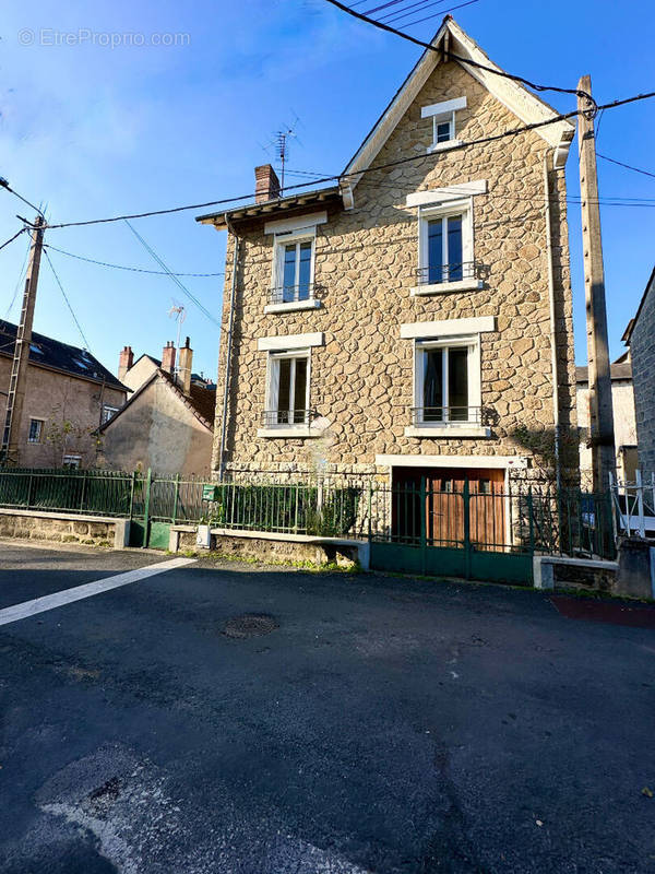 Maison à BRIVE-LA-GAILLARDE