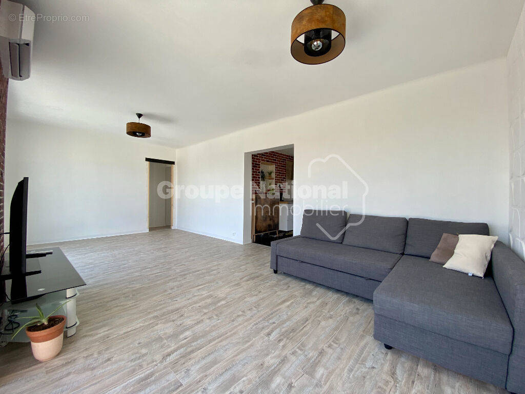 Appartement à LUNEL