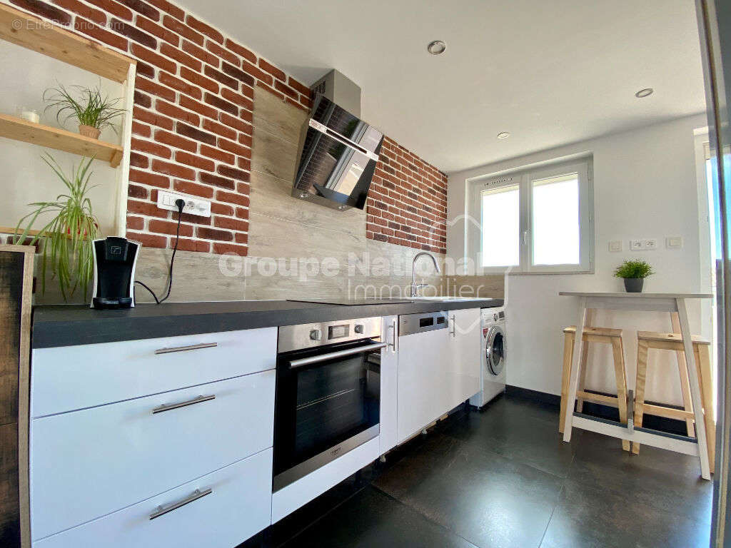 Appartement à LUNEL