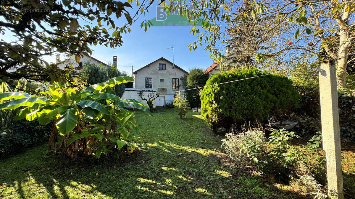 Maison à LE PLESSIS-BOUCHARD