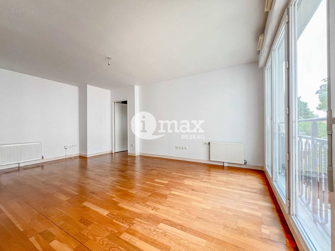 Appartement à RUEIL-MALMAISON