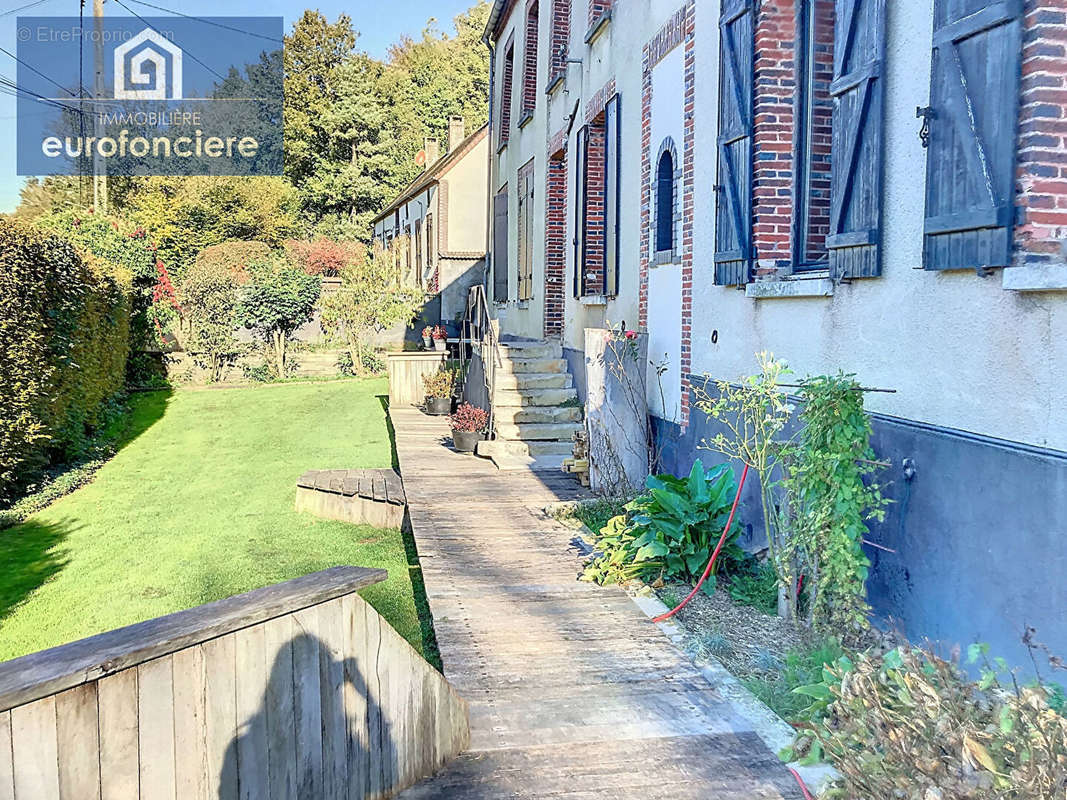 Maison à BOEURS-EN-OTHE