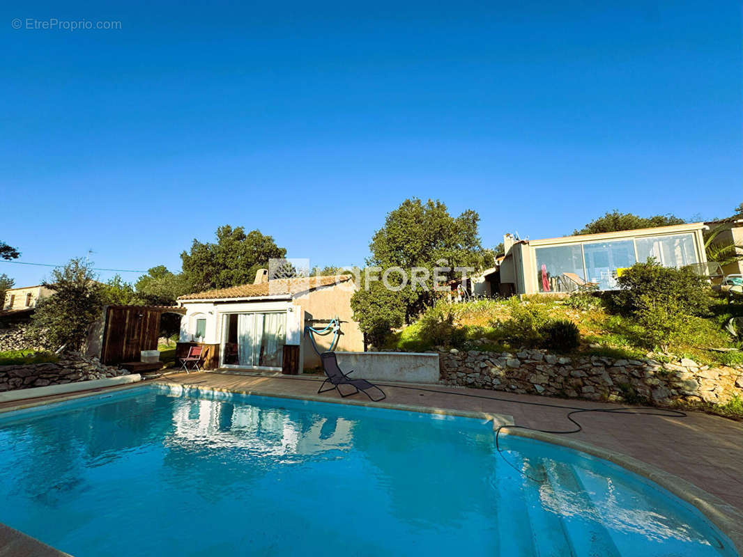 Maison à SAINT-MAXIMIN-LA-SAINTE-BAUME