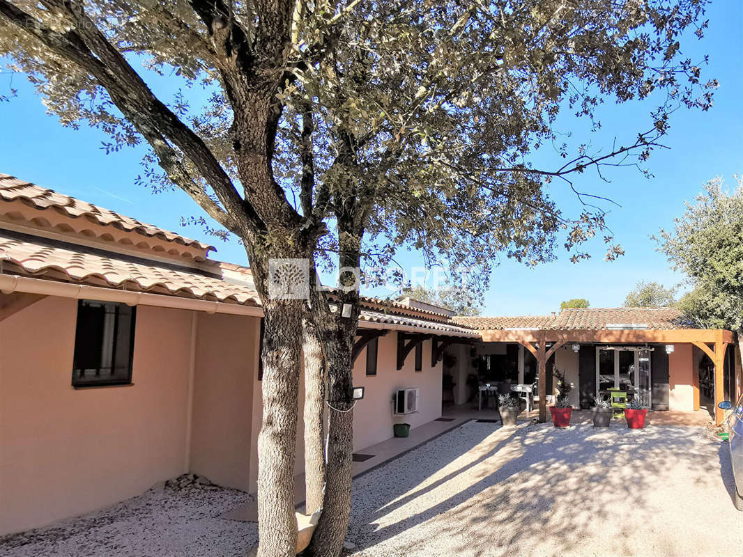 Maison à SAINT-MAXIMIN-LA-SAINTE-BAUME