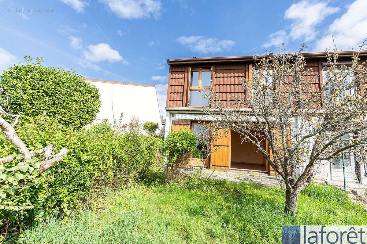 Maison à LONGJUMEAU