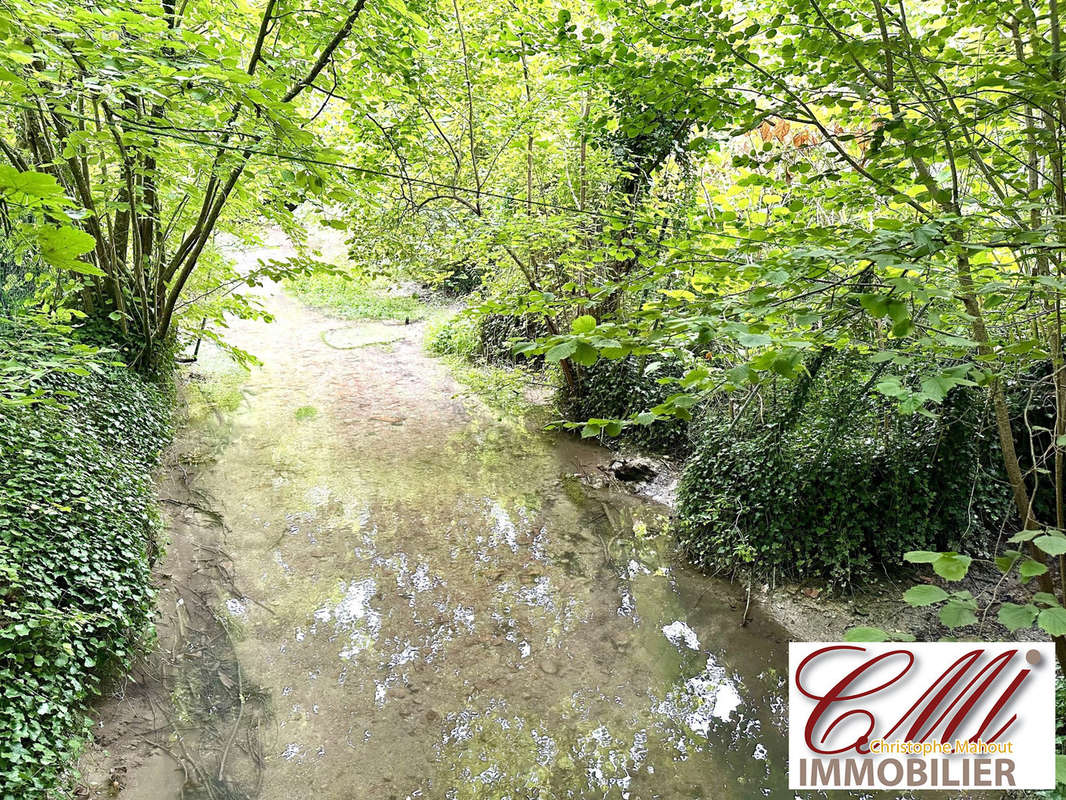 Terrain à VITRY-LE-FRANCOIS